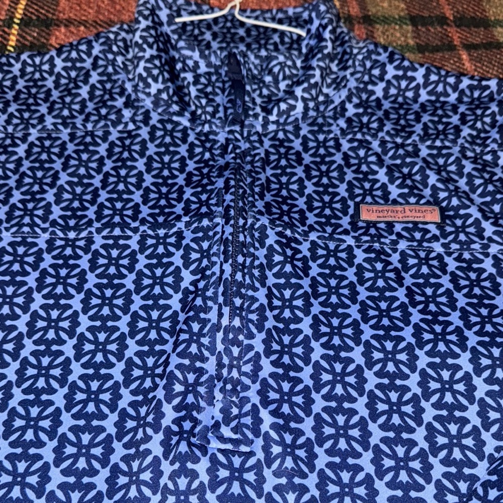 Vineyard Vines Navy Patterned Pullover - image 4